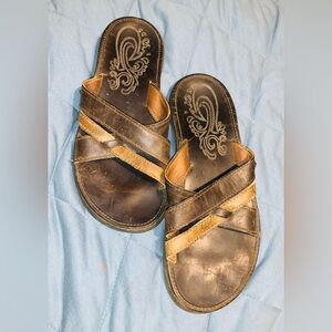 Olukai Paniolo Leather Slide Sandals